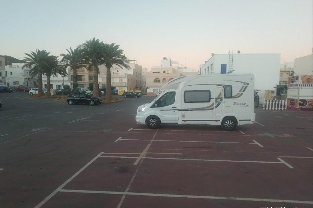Apartamento Bajel Centrico Cerca De La Playa Carboneras Bagian luar foto